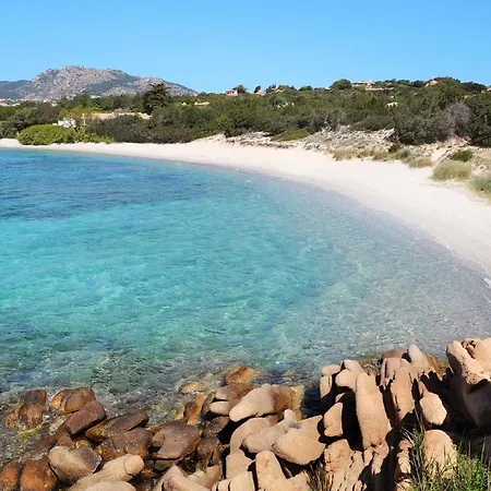 Casa de Férias Capriccioli B By Interhome